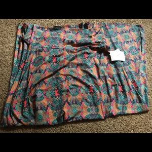 LuLaRoe Skirts - LuLaRoe xl Maxi skirt LuLaRoe Skirts - LuLaRoe xl Maxi skirt